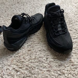 Air max 95, all black, size 11, mint condition